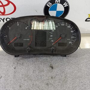 Cuadro de instrumentos Audi A3 (8L) Versión 2000 1.9 TDI (90 cv)