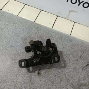 Cerradura capot Audi A4 (B5) 1.9 TDI (110 cv)