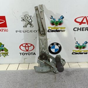 Elevalunas delantero derecho Nissan Micra (K11) 1.0 (60 cv)