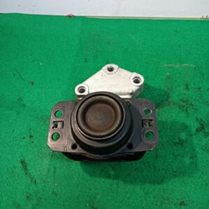 Soporte motor derecho Citroen C4 I Hatchback (Fase I, 2004) 1.4i 16V (88 cv)