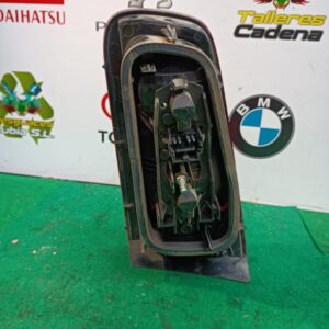 Piloto lateral izquierdo Renault Laguna II 1.9 dCi (BG1A, BG1W) (110 cv)