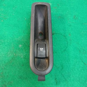 Mando elevalunas trasero derecho Renault Scenic II 1.4 i 16V (98 cv)