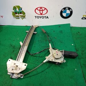 Elevalunas delantero derecho Hyundai Lantra 1.5 12V (88 cv)