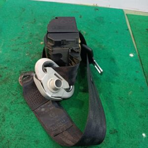 Cinturon seguridad trasero derecho Volkswagen Golf IV Variant (1J5) 1.4 16V (75 cv)