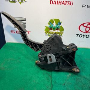 Pedal acelerador Chrysler 300C 3.0 V6 CRD (211cv)