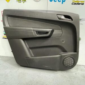 Guarnecido puerta trasera izquierda Opel Zafira B 1.9 CDTI (100 cv)