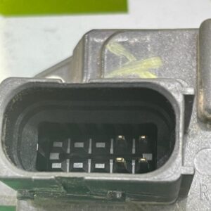 Cerradura puerta delantera derecha Opel Zafira B 1.9 CDTI (100 cv)