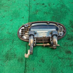 Maneta exterior trasera izquierda Hyundai Lantra 1.5 12V (88 cv)