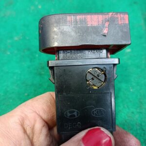 Warning Hyundai Lantra 1.5 12V (88 cv)