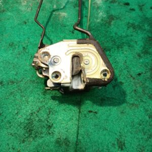 Cerradura puerta trasera izquierda Hyundai Lantra 1.5 12V (88 cv)