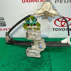 Elevalunas trasero derecho Seat Cordoba Vario (6K5) 1.4 i (60 cv)