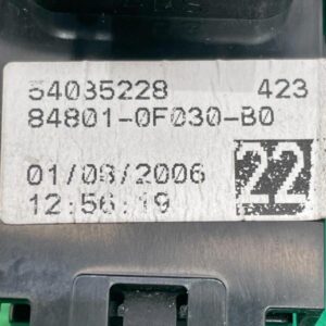 Mando elevalunas trasero derecho Toyota Corolla Verso III 1.6 16V (132 cv)
