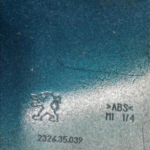 Carcasa retrovisor izquierdo Peugeot 207 1.4 i (75 cv)
