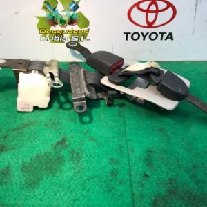 Cinturon seguridad trasero central Toyota Corolla Verso III 1.6 16V (132 cv)