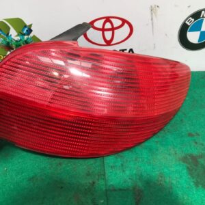 Piloto trasero derecho Peugeot 206 1.9 D (71 cv)
