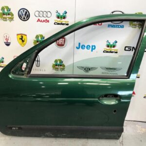 Puerta delantera izquierda Renault Megane I (BA) 1.9 D Eco (64 cv)