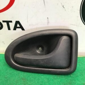 Maneta exterior delantera derecha Renault Megane I (BA) 1.9 D Eco (64 cv)