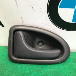 Maneta interior delantera izquierda Renault Megane I (BA) 1.9 D Eco (64 cv)