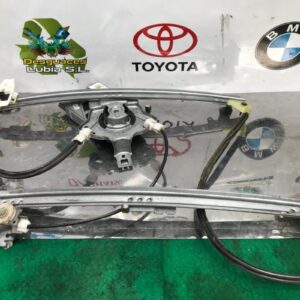 Elevalunas delantero derecho Citroen Xsara (N1) 2.0 HDi (109 cv)