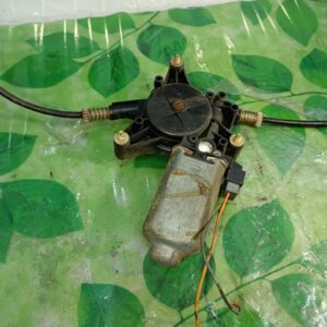 Motor elevalunas delantero derecho Peugeot 405 I Break (15E) 1.9 D (64 cv)