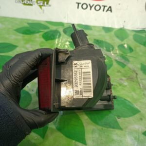 Faro antiniebla trasero izquierdo Opel Meriva A (Versión 2006) 1.3 CDTI (75 cv)