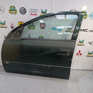 Puerta delantera izquierda Opel Astra G 1.6 16V (101 cv)