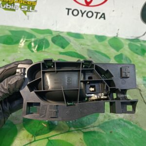 Maneta interior delantera izquierda Peugeot 207 1.6 HDi (110 cv)