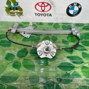 Elevalunas trasero izquierdo Mitsubishi Carisma 1.9 DI-D (102 cv)