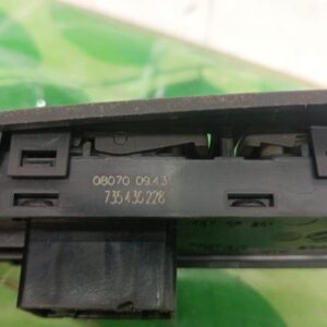 Mando elevalunas delantero izquierdo Fiat Croma II 2.2i 16V (150 cv)